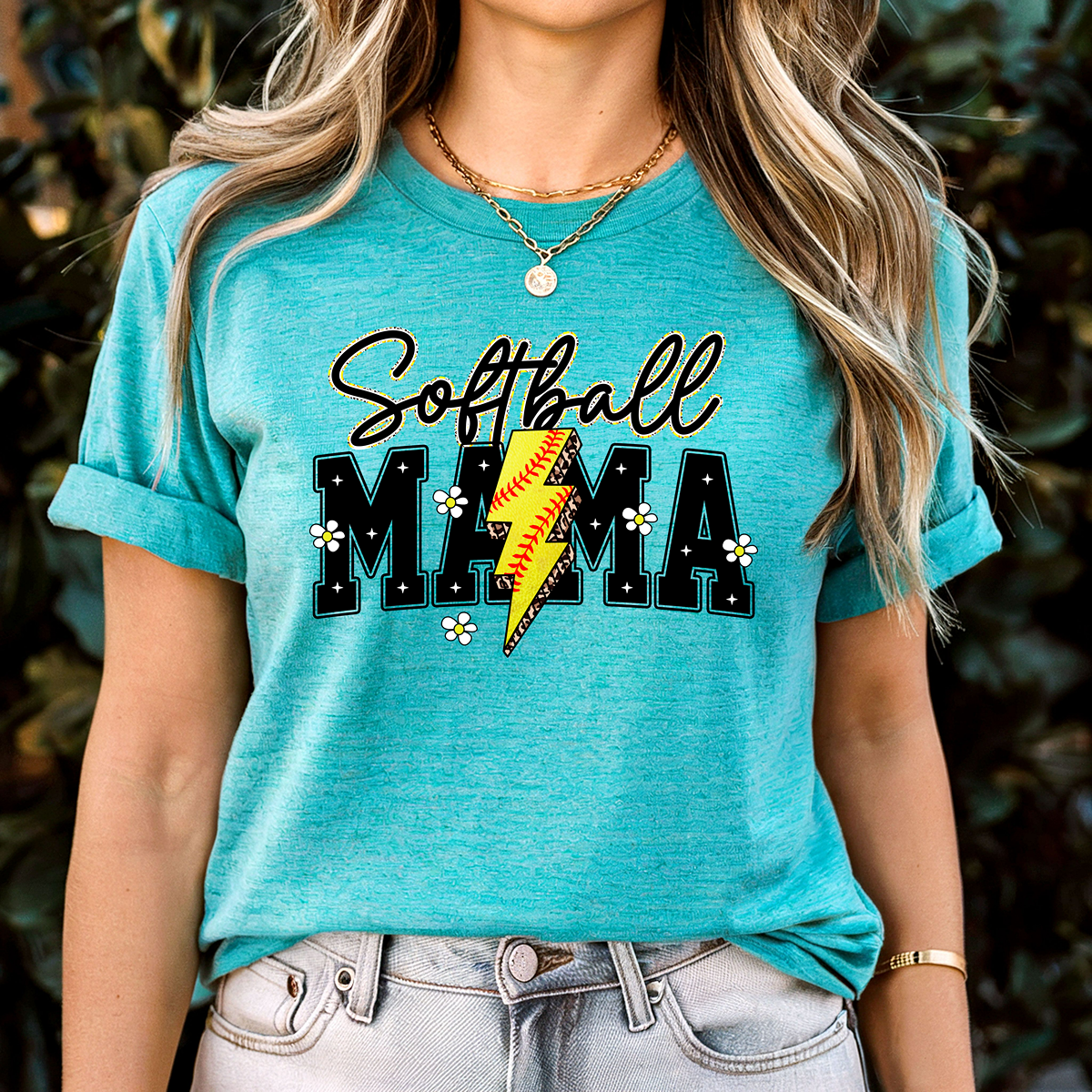 Daisy & Lightning Bolt Softball Mama Unisex Fit Classic T-Shirt