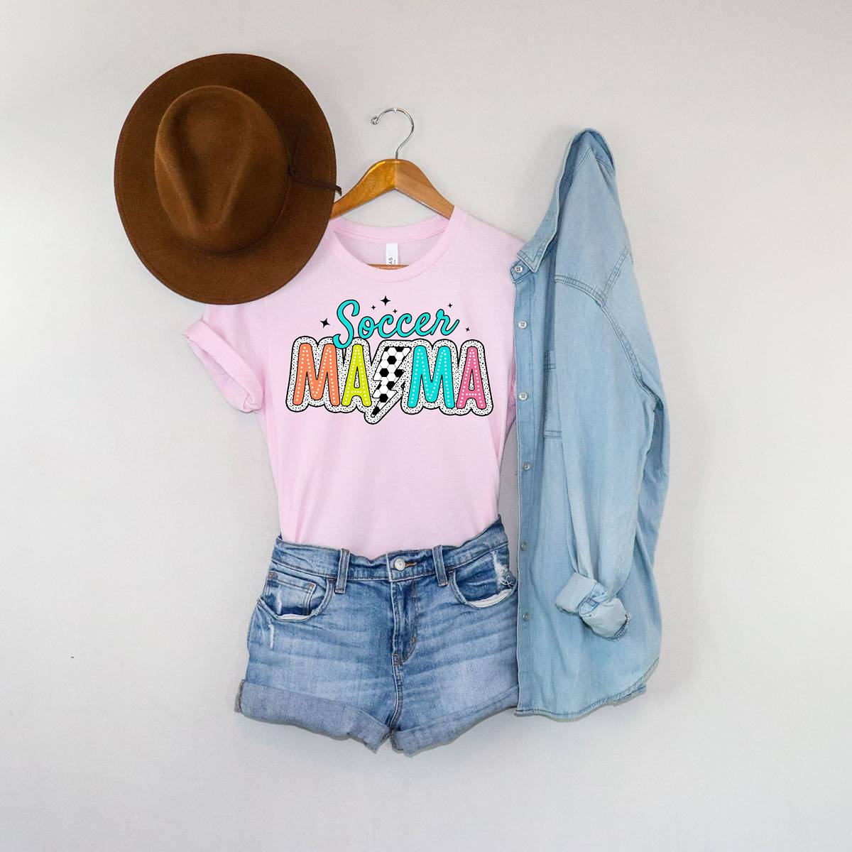 Retro Soccer Mama Super Cute & Comfy Unisex Fit Classic T-Shirt