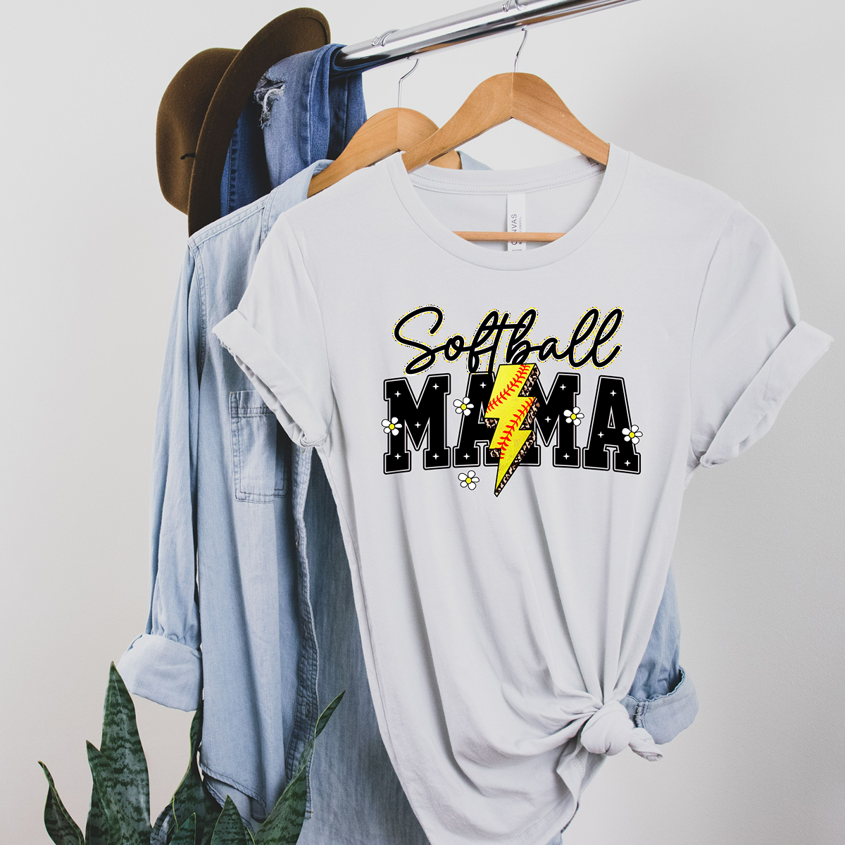 Daisy & Lightning Bolt Softball Mama Unisex Fit Classic T-Shirt
