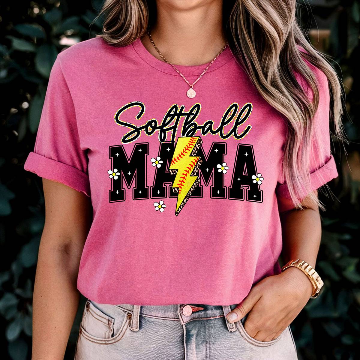 Daisy & Lightning Bolt Softball Mama Unisex Fit Classic T-Shirt