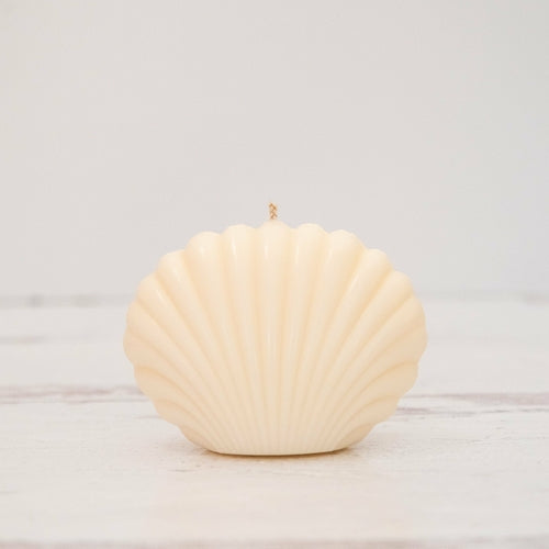 Seashell Candle