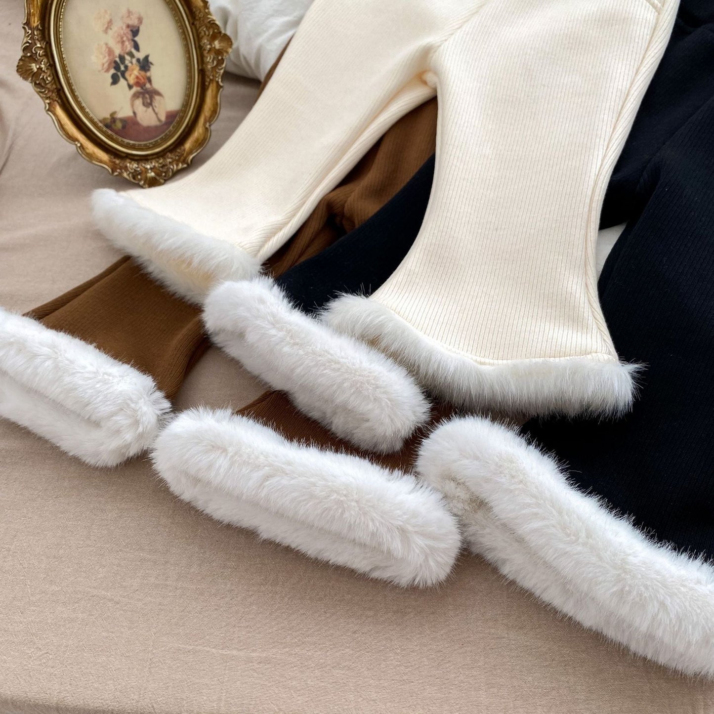 Baby Girl Velvet-In Solid Winter Pants
